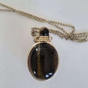 J. Jill Gold and Tiger Eye Oval Pendant Necklace